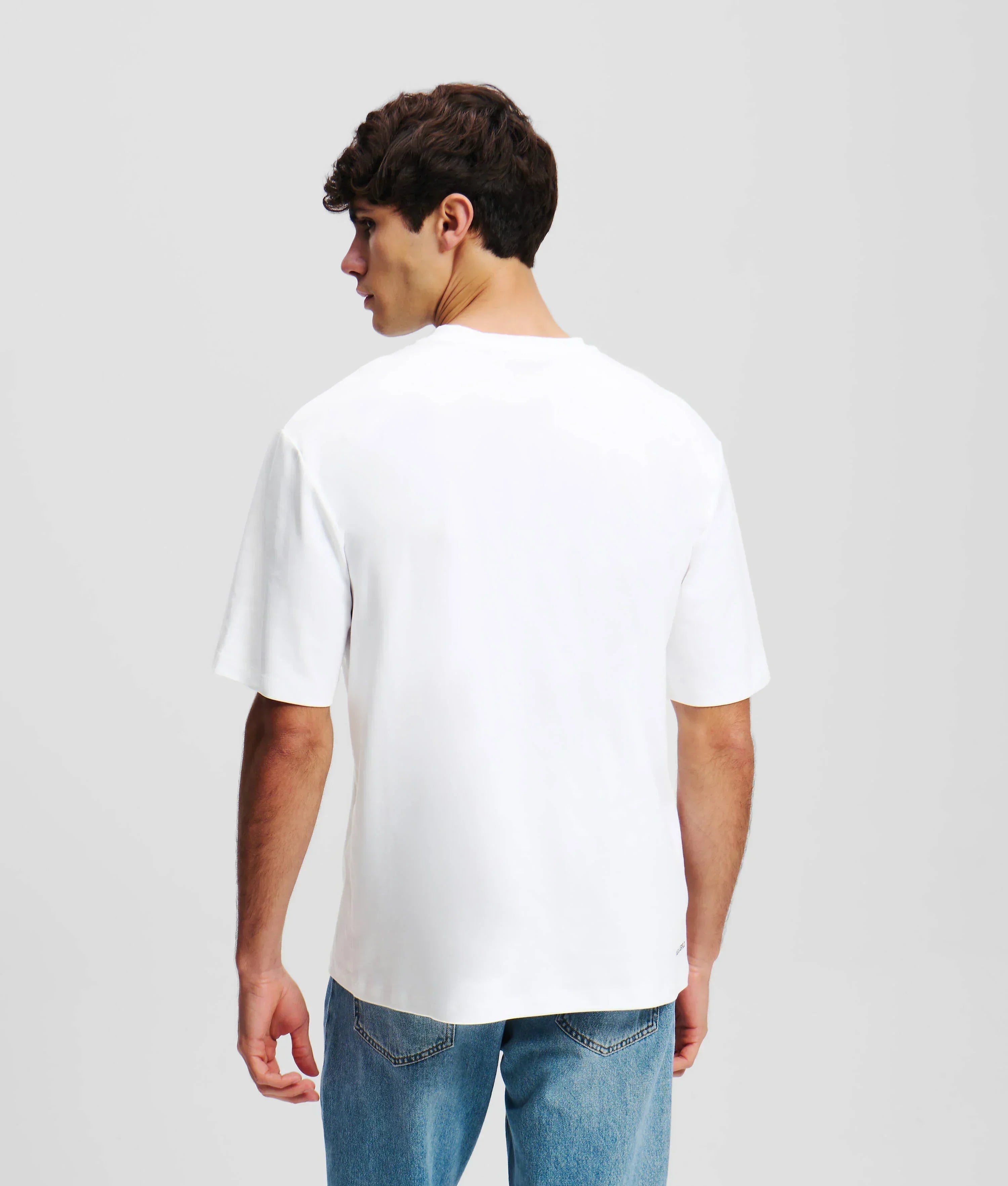 IKON GRAPHIC T-SHIRT