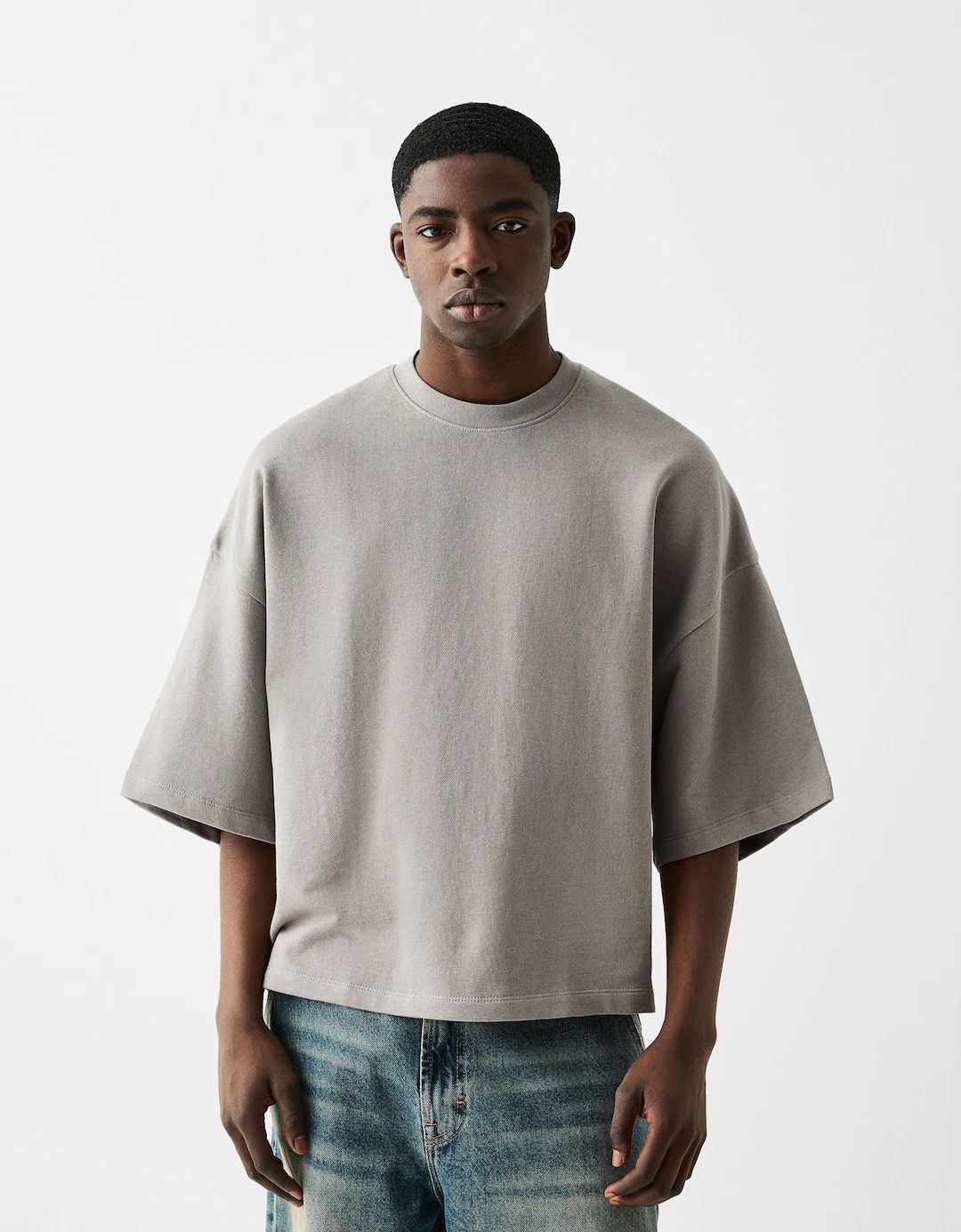 Minimal Edge Oversized Tee